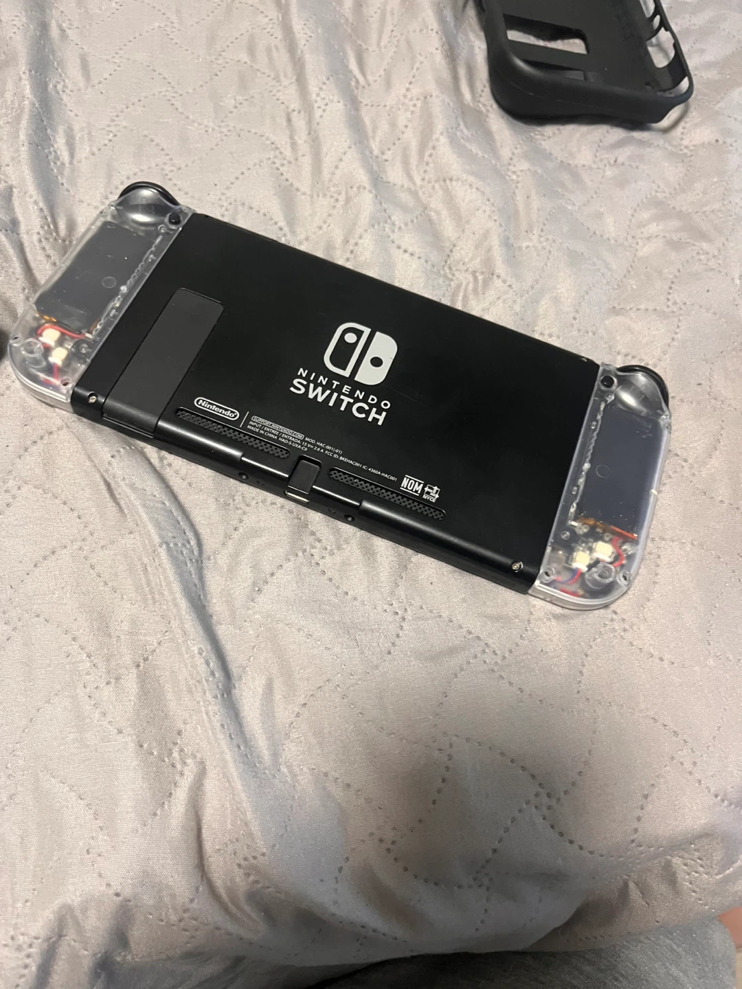Nintendo Switch Console with Minecraft Game and Case - photo 2