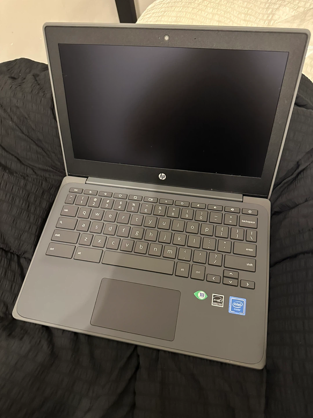 HP Chromebook 11 G8 EE (4GB, 32GB, Black) - photo 2