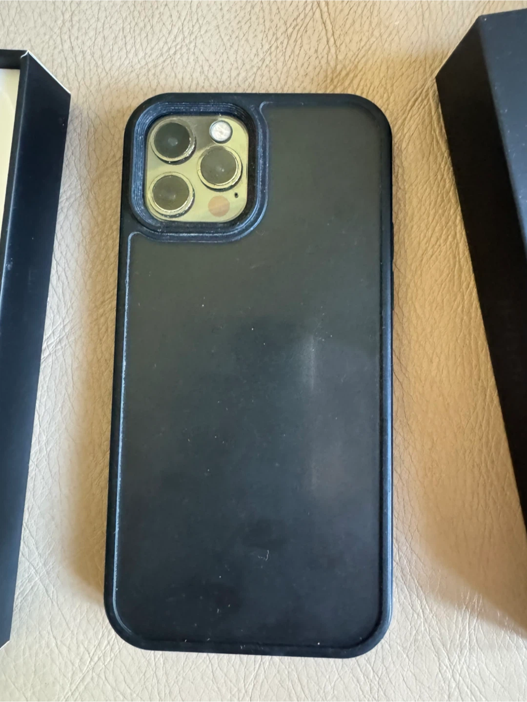 Apple iPhone 12 Pro Max - Black