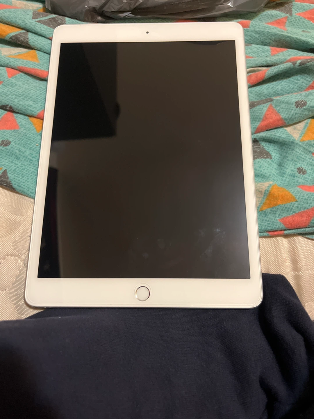 Apple iPad (7th generation) 32GB - photo 2