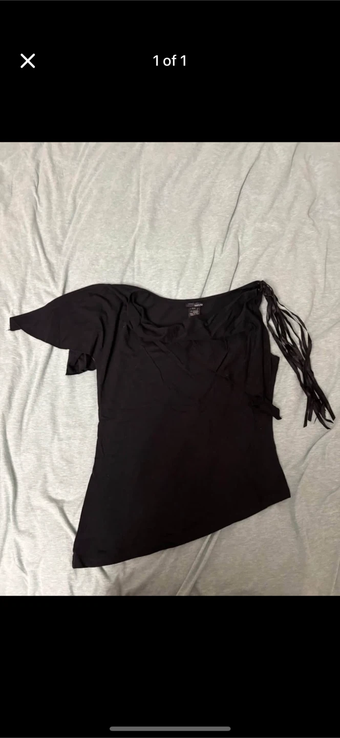 Black One-Shoulder Top Kenzie (size S women’s)