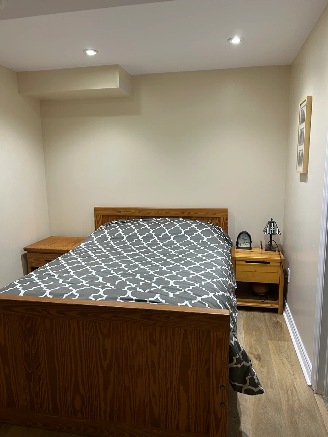 Queen size Bed Frame+side tables+dresser
