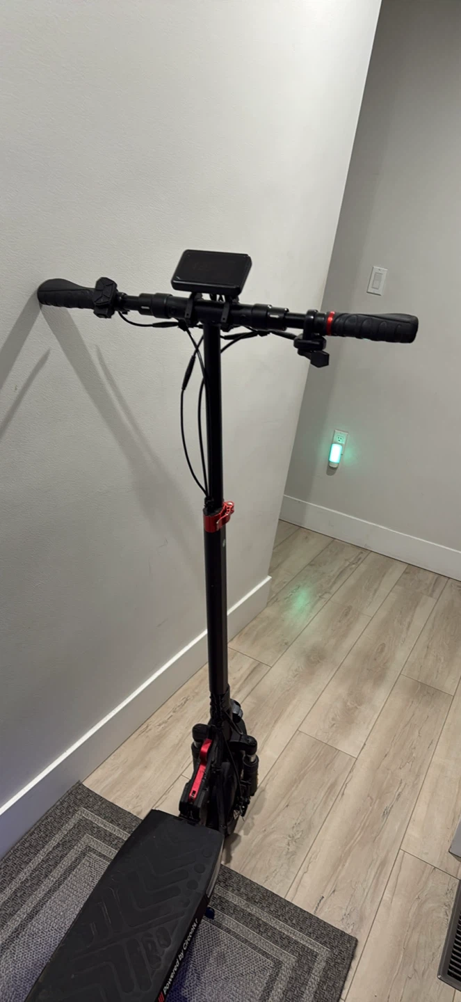 Electric Scooter - photo 2