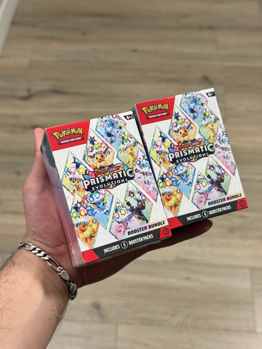 Pokemon Scarlet & Violet Prismatic Evolutions Booster Bundle