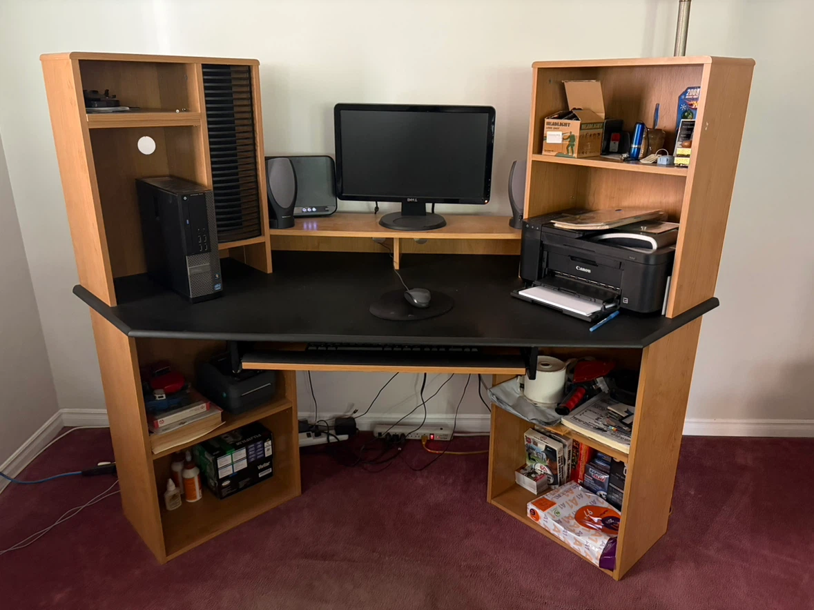 Computer Desk with Hutch and Shelving /office chair combo