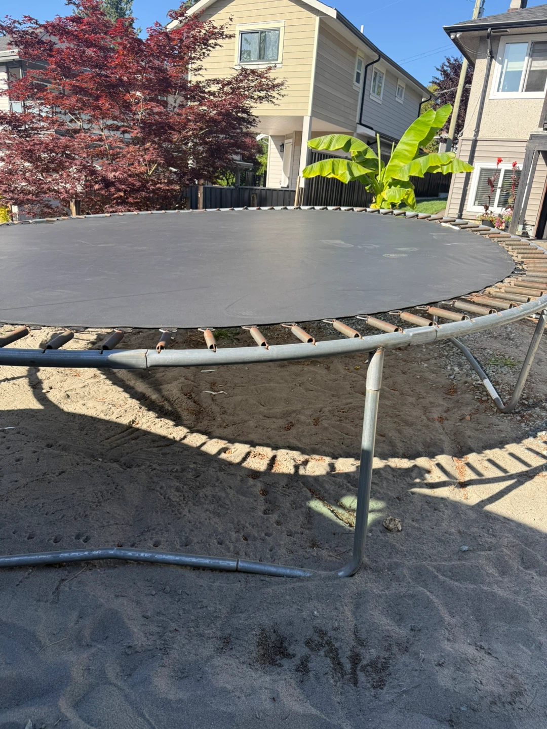Round Trampoline - photo 2