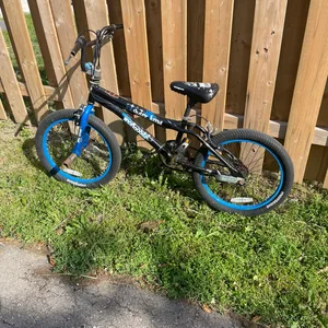 Bmx bike blue