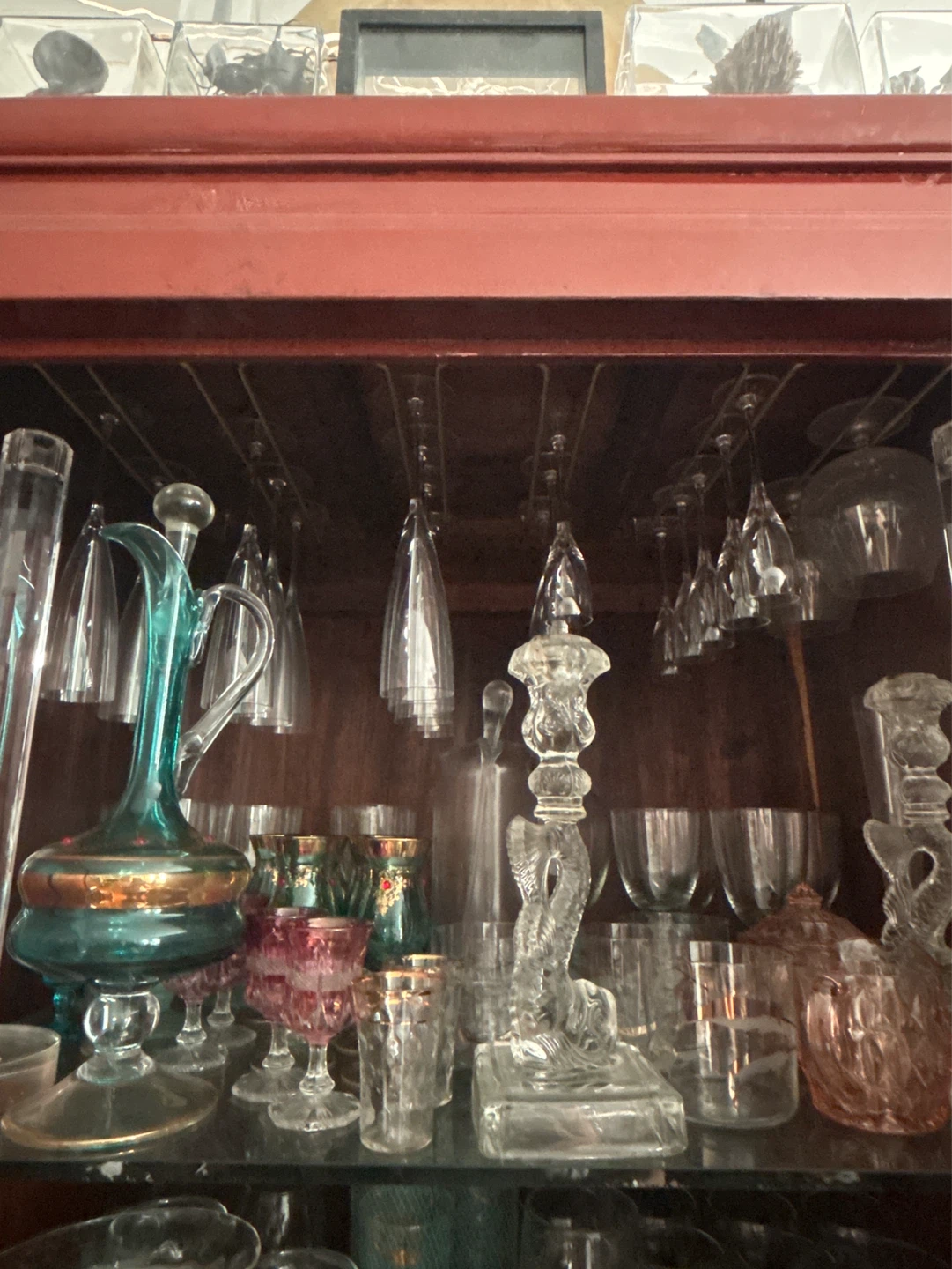 Red Lacquer Storage Cabinet for Glassware & China - photo 3