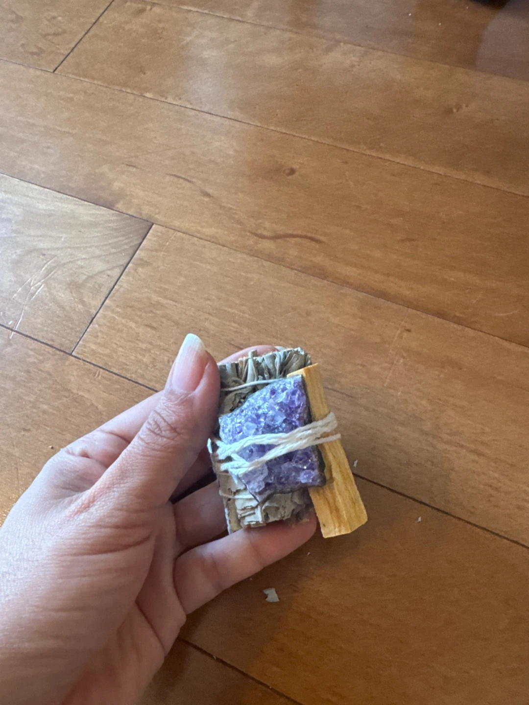 Authentic White Sage, Palo Santo & Natural Amethyst Crystal Set - photo 3
