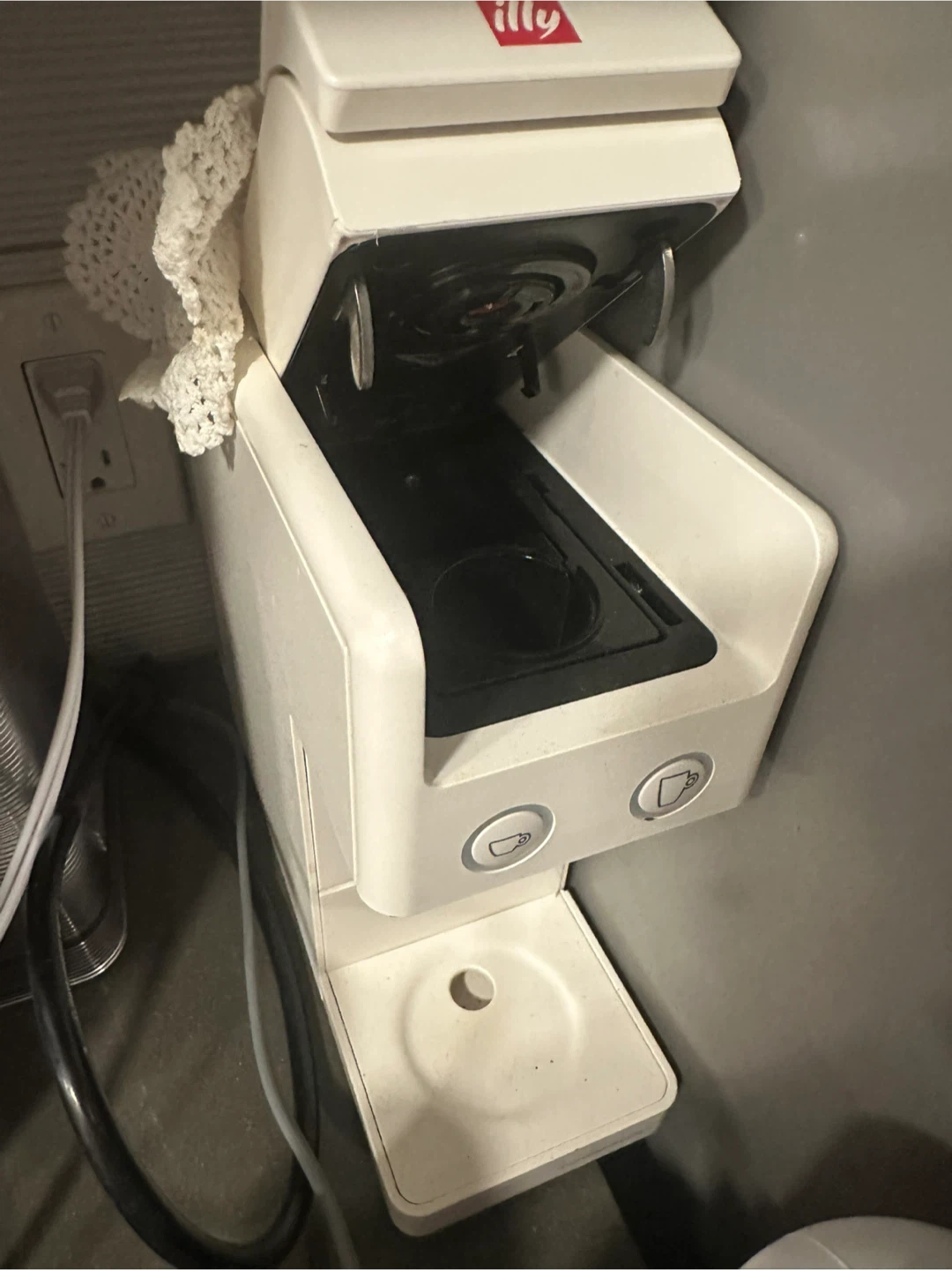Illy Coffee Machine - photo 2