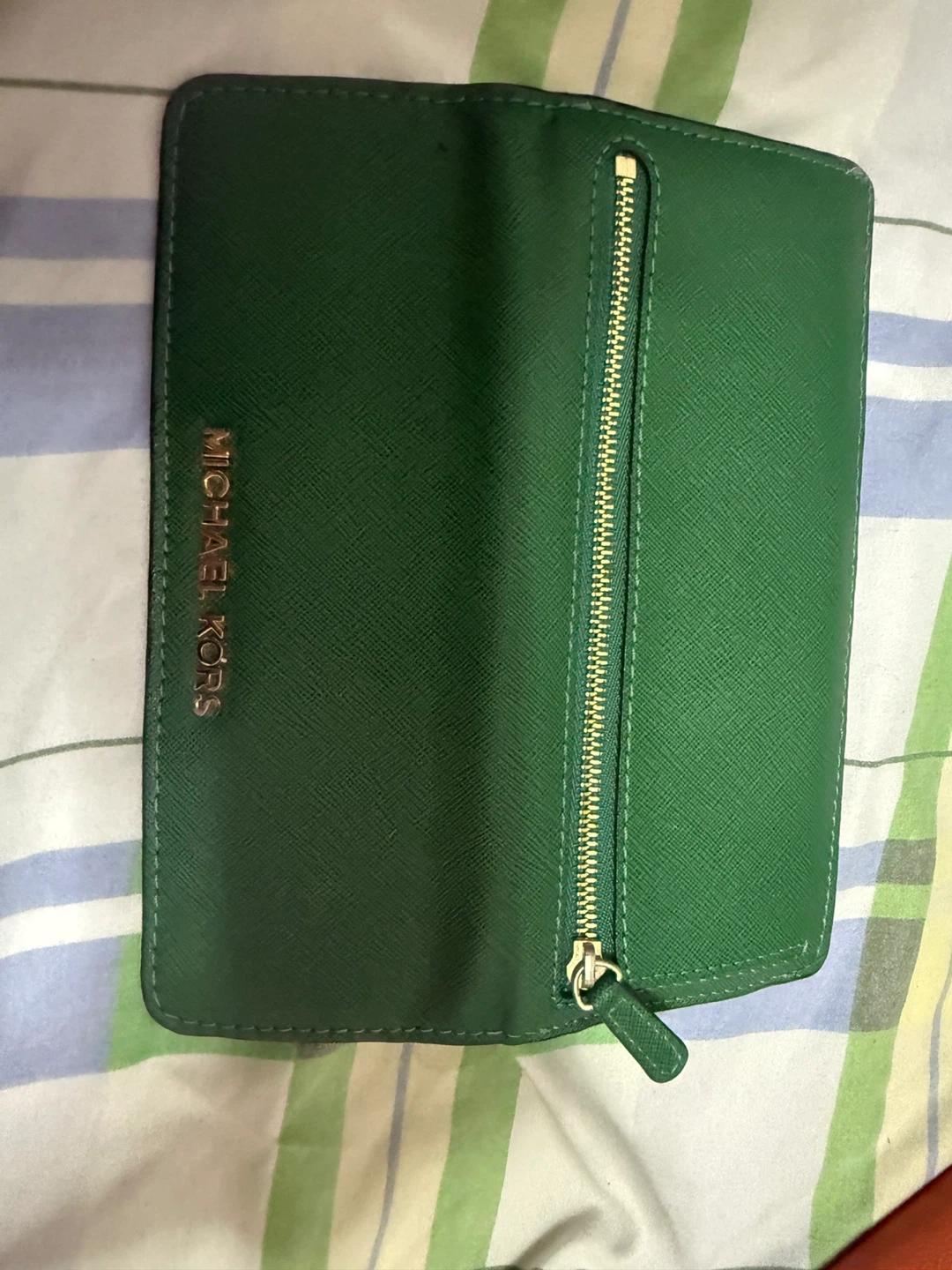 Michael Kors Green Wallet - photo 2