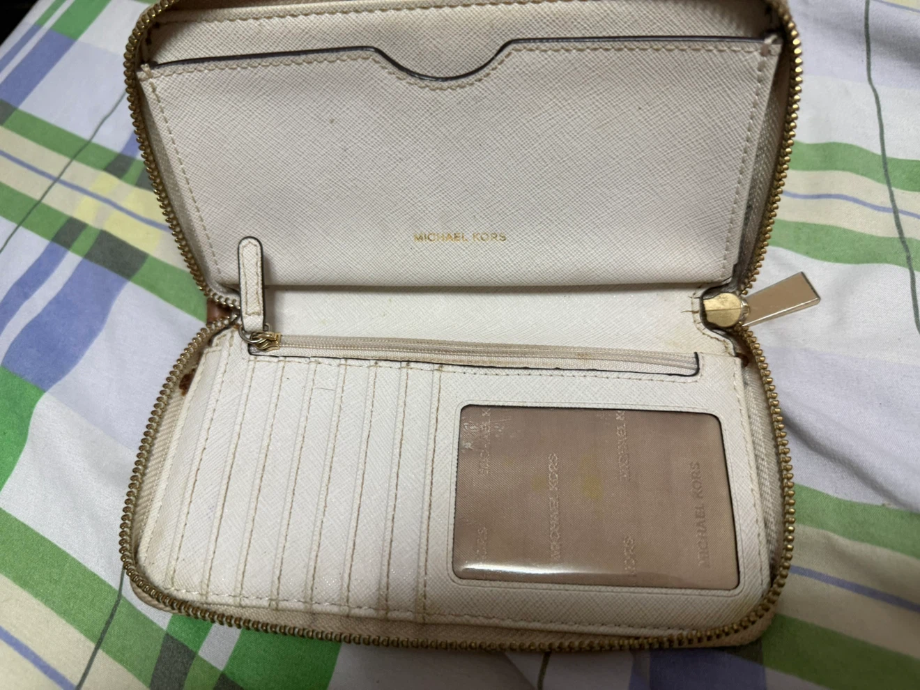 Michael Kors MK Signature Zip Around Wallet - photo 4