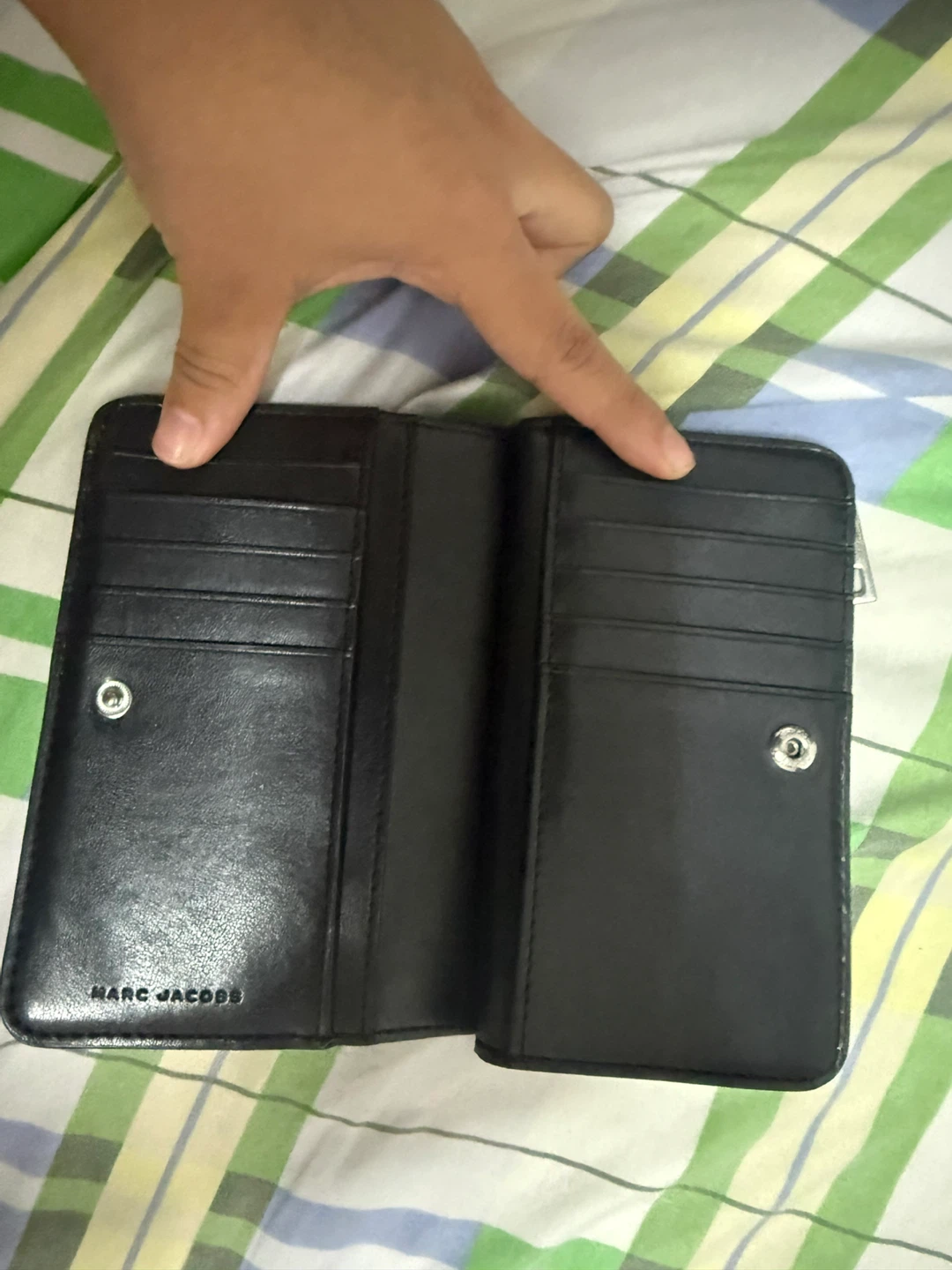Marc Jacobs Orange Leather Bifold Wallet - photo 3