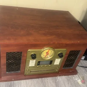 Wooden Record Player with Radio and CD Player