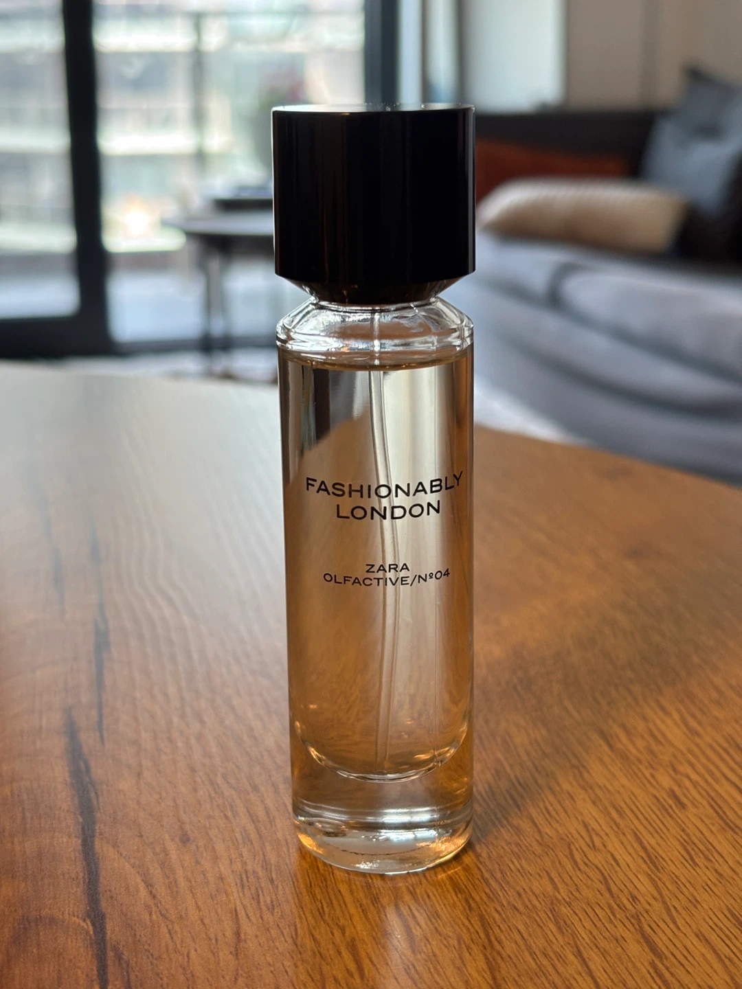 Zara Fashionably London N04 Perfume