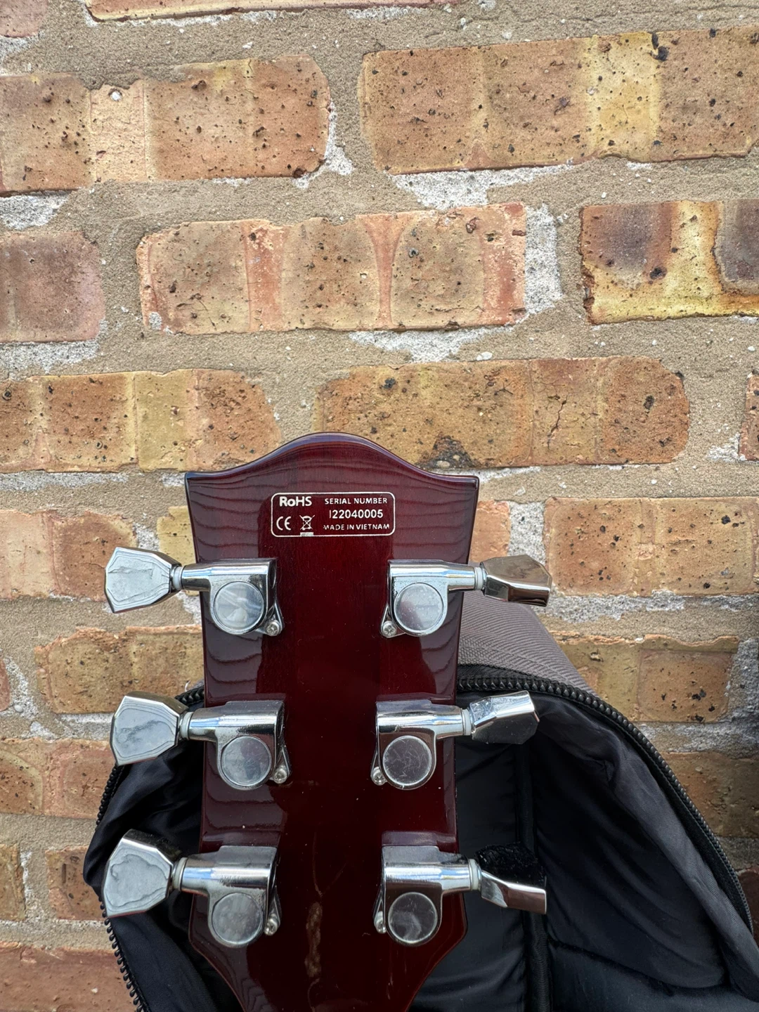 Ibanez Electric Guitar with Gig Bag - photo 4