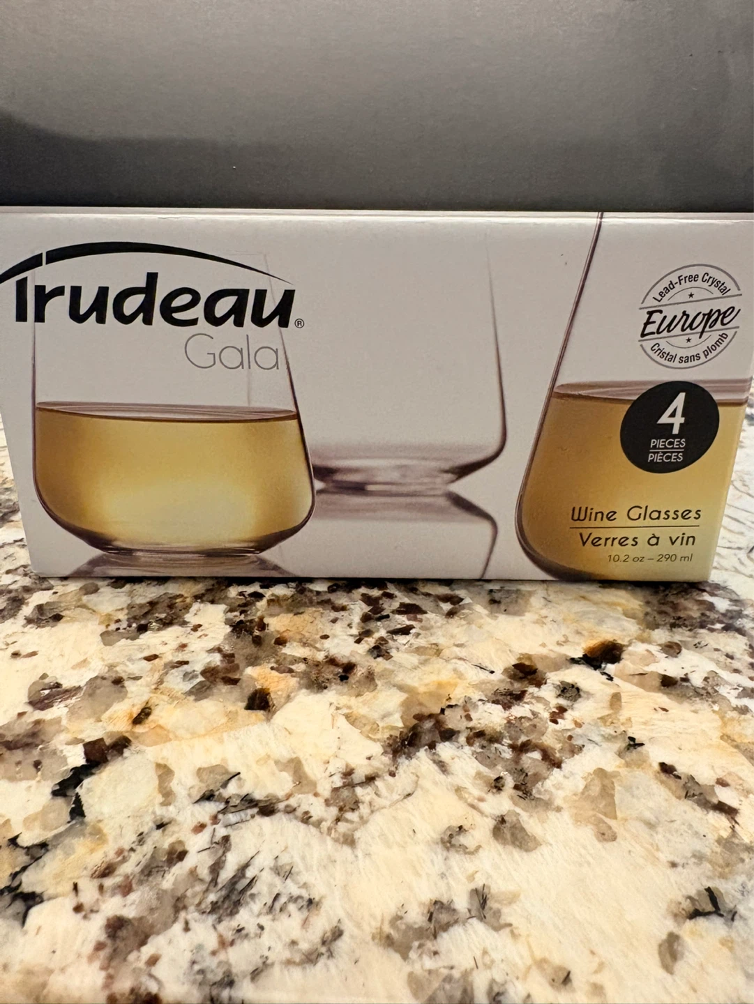 Trudeau Gala Wine Glasses - Set of 4