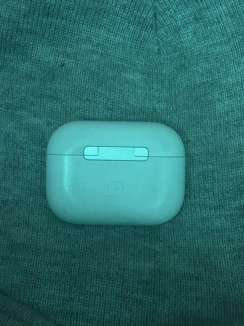 AirPods Pro 2 Case and Earbuds - photo 4
