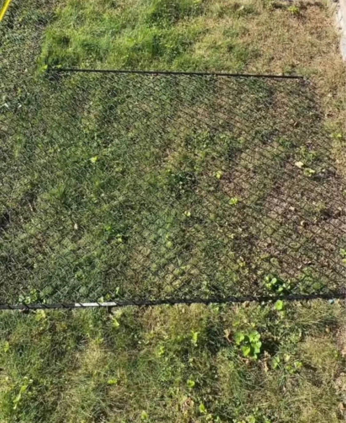 Chain link fence mesh 28’ and 4’ - photo 2
