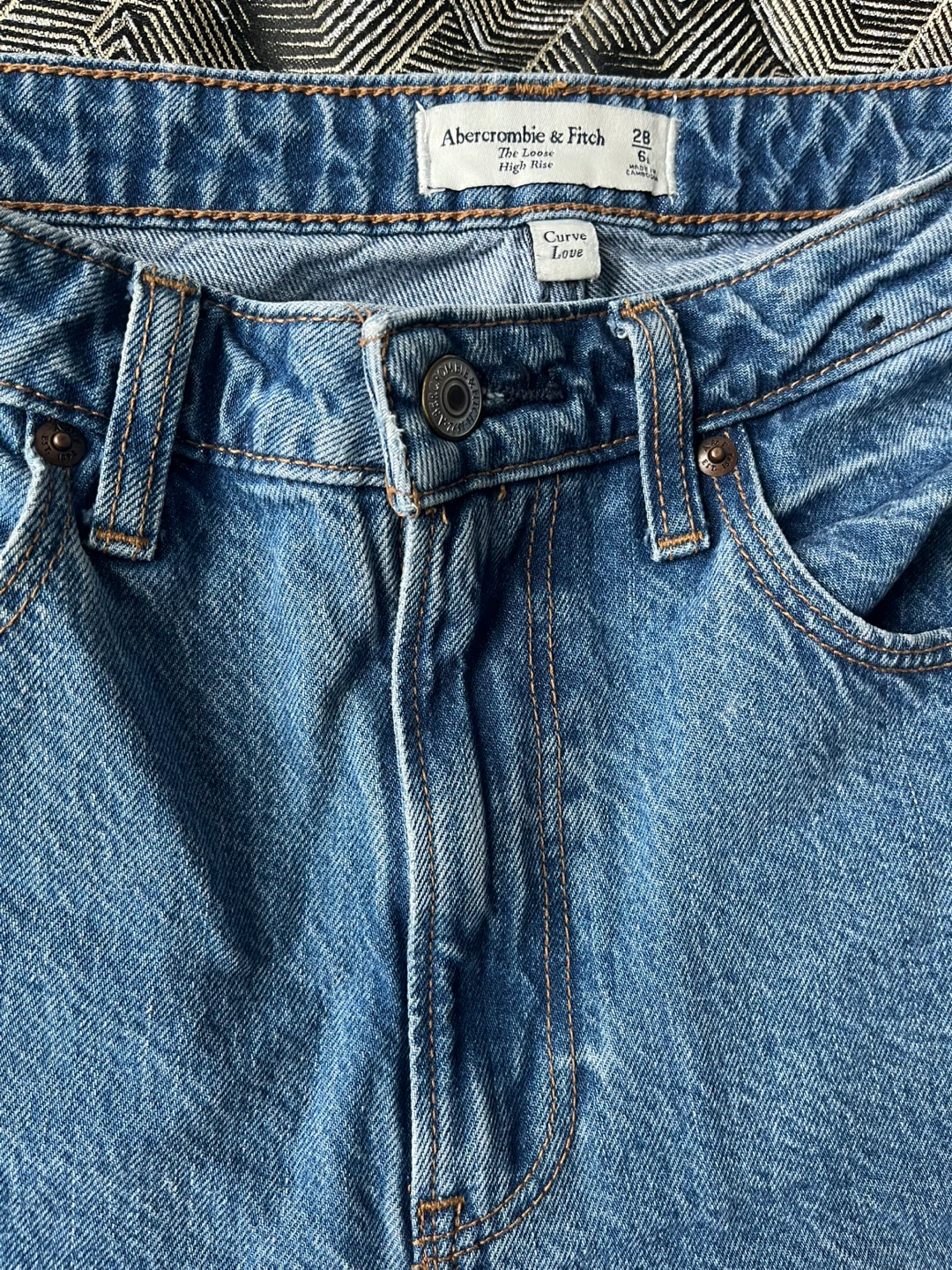 Abercrombie & Fitch Curve Love High Rise Jeans - photo 2