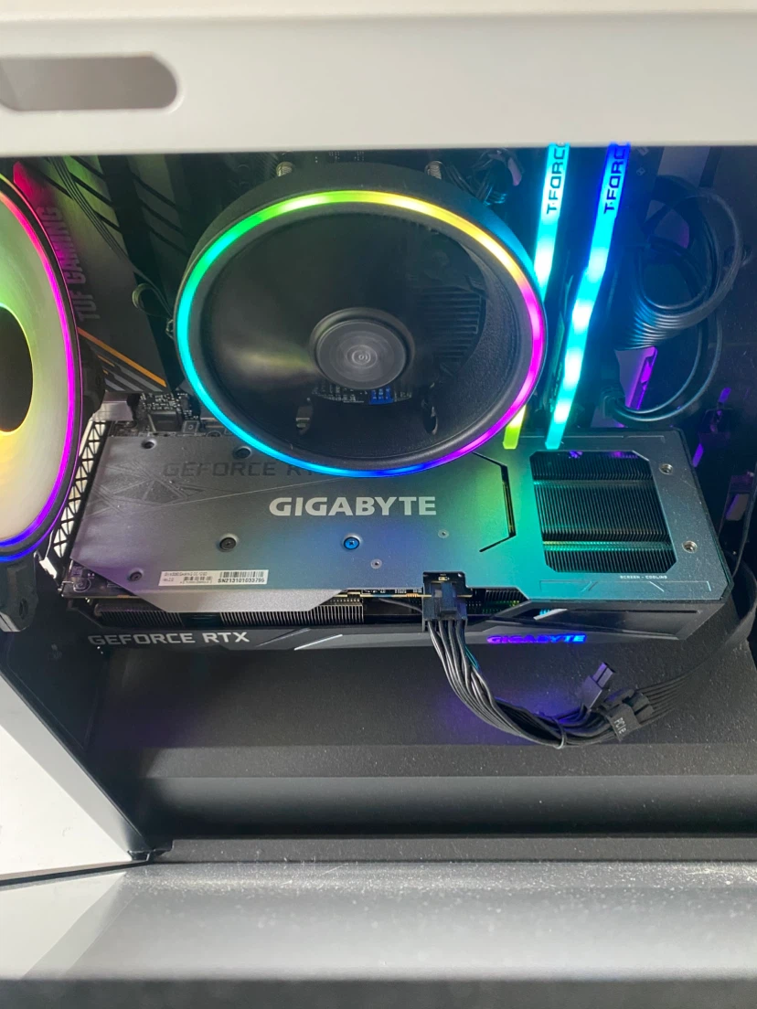 Armoury Gaming PC, Asus Monitor, Mic, Headphones - photo 4