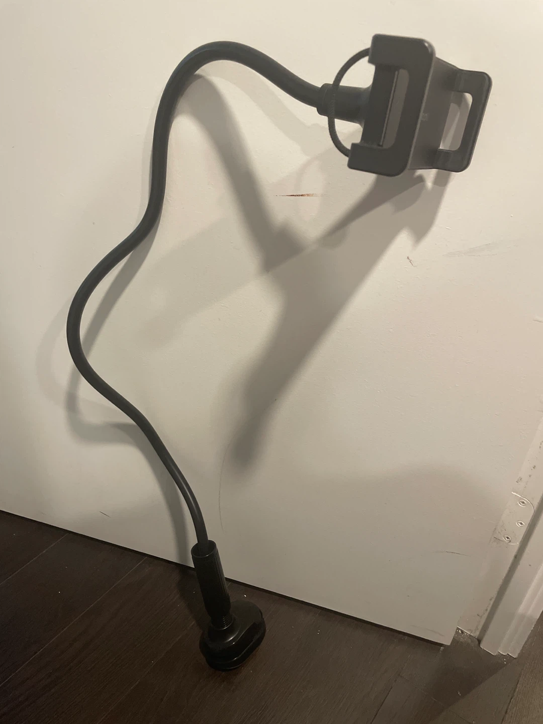Retails $55, Universal Smartphone and Tablet Flex Mount (Black) - photo 3