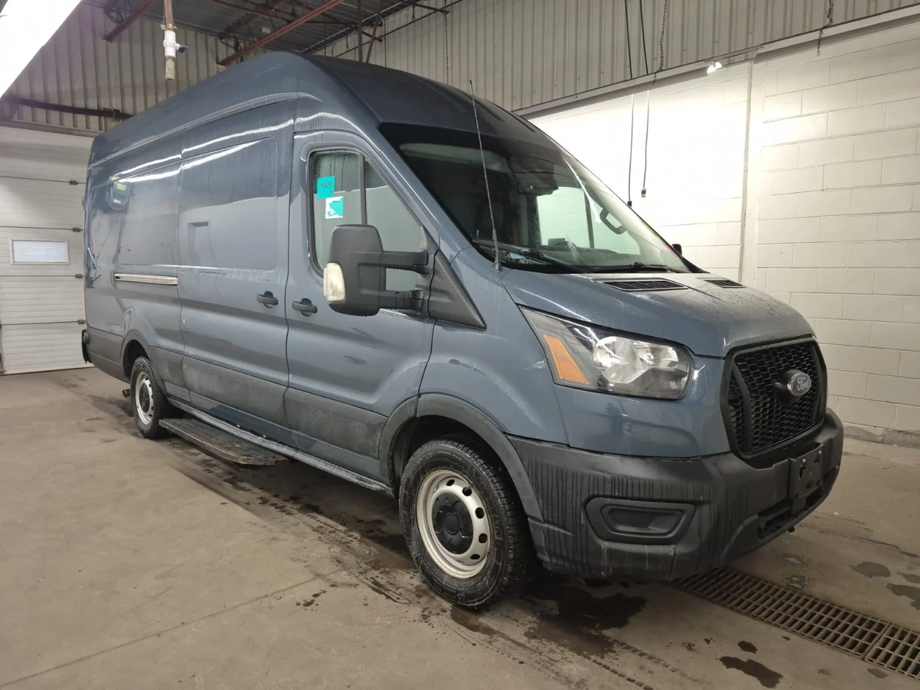 Moving delivery services