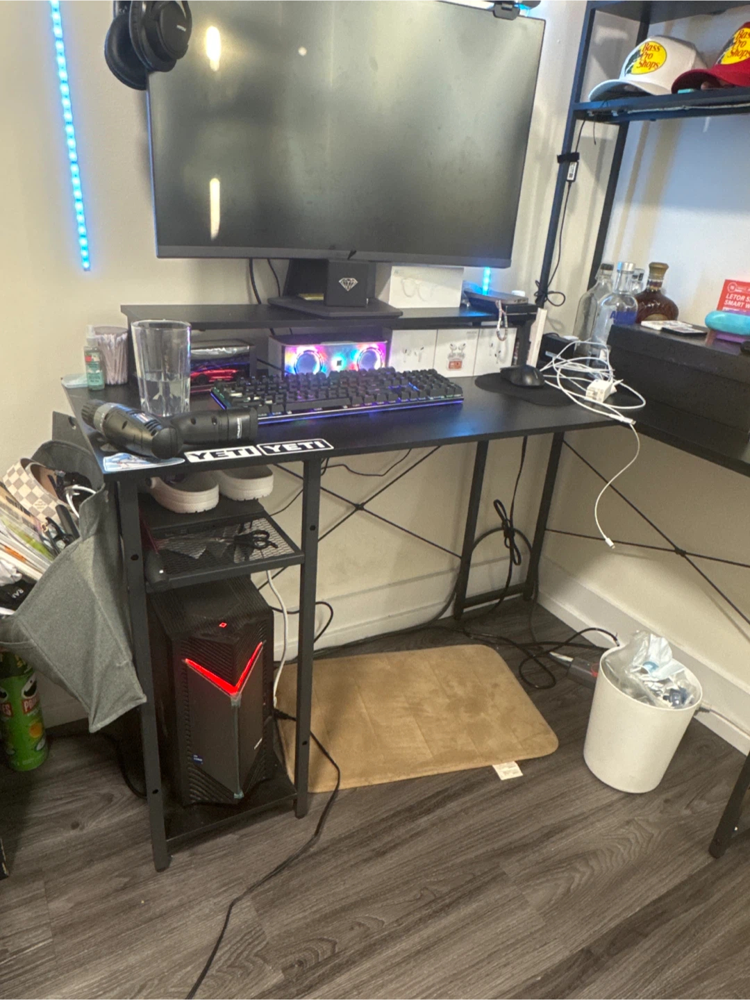 Gaming dest top - photo 2