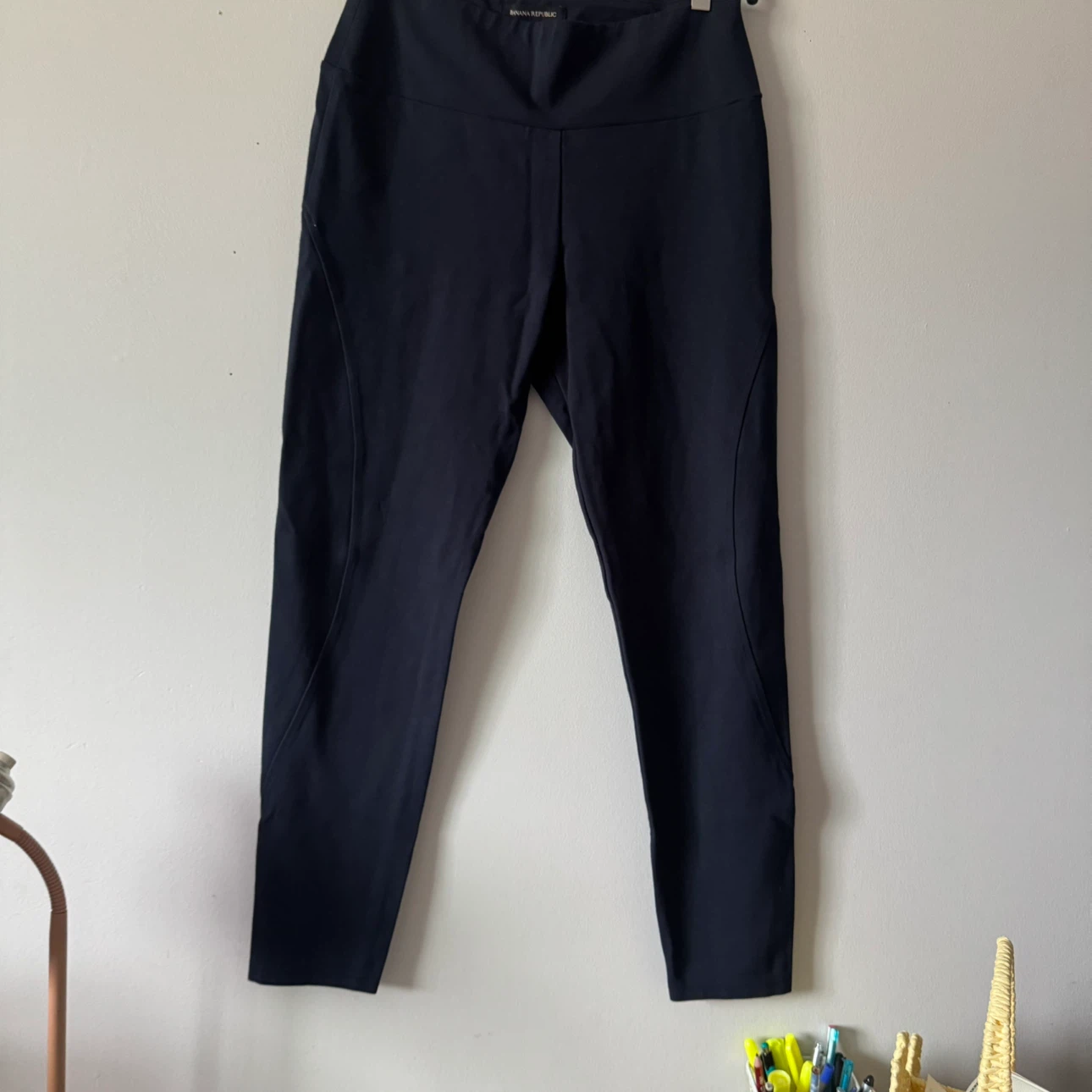 EUC Banana Republic Women's Black Pants Size M
