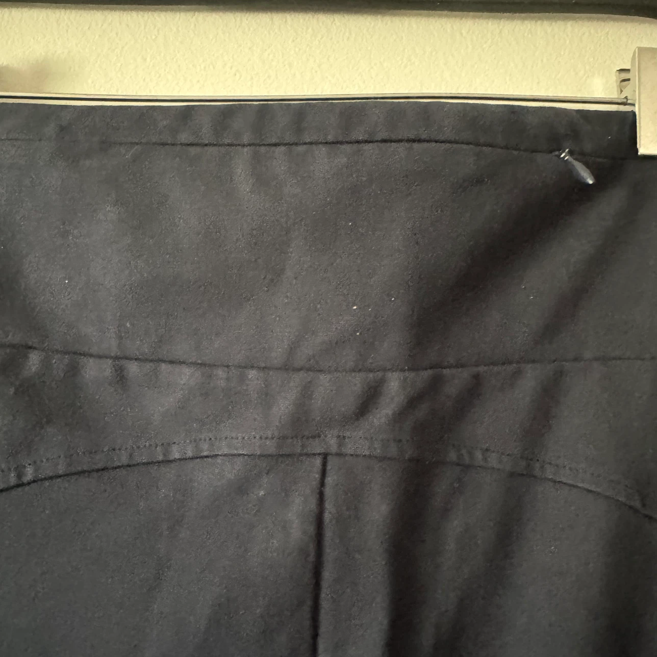 EUC Banana Republic Women's Black Pants Size M - photo 3