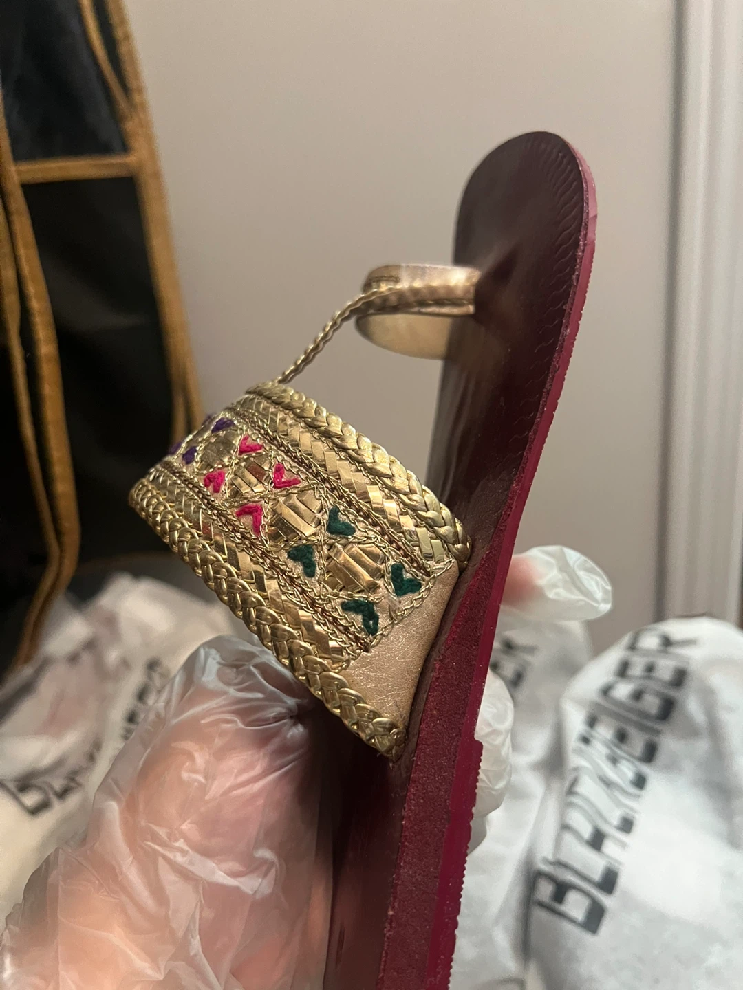 Embroidered Flat Sandals - photo 4