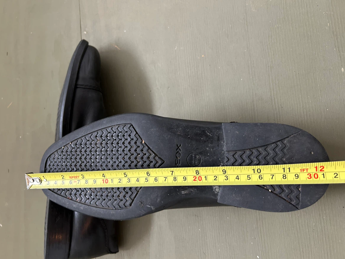Geox Black Leather Dress Shoes - Size 34 - photo 4