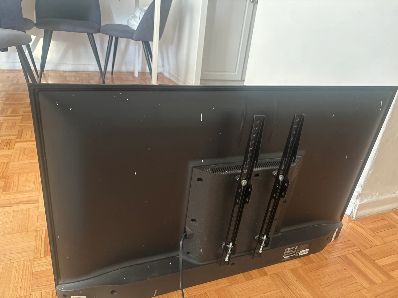 Hisense TV - photo 3