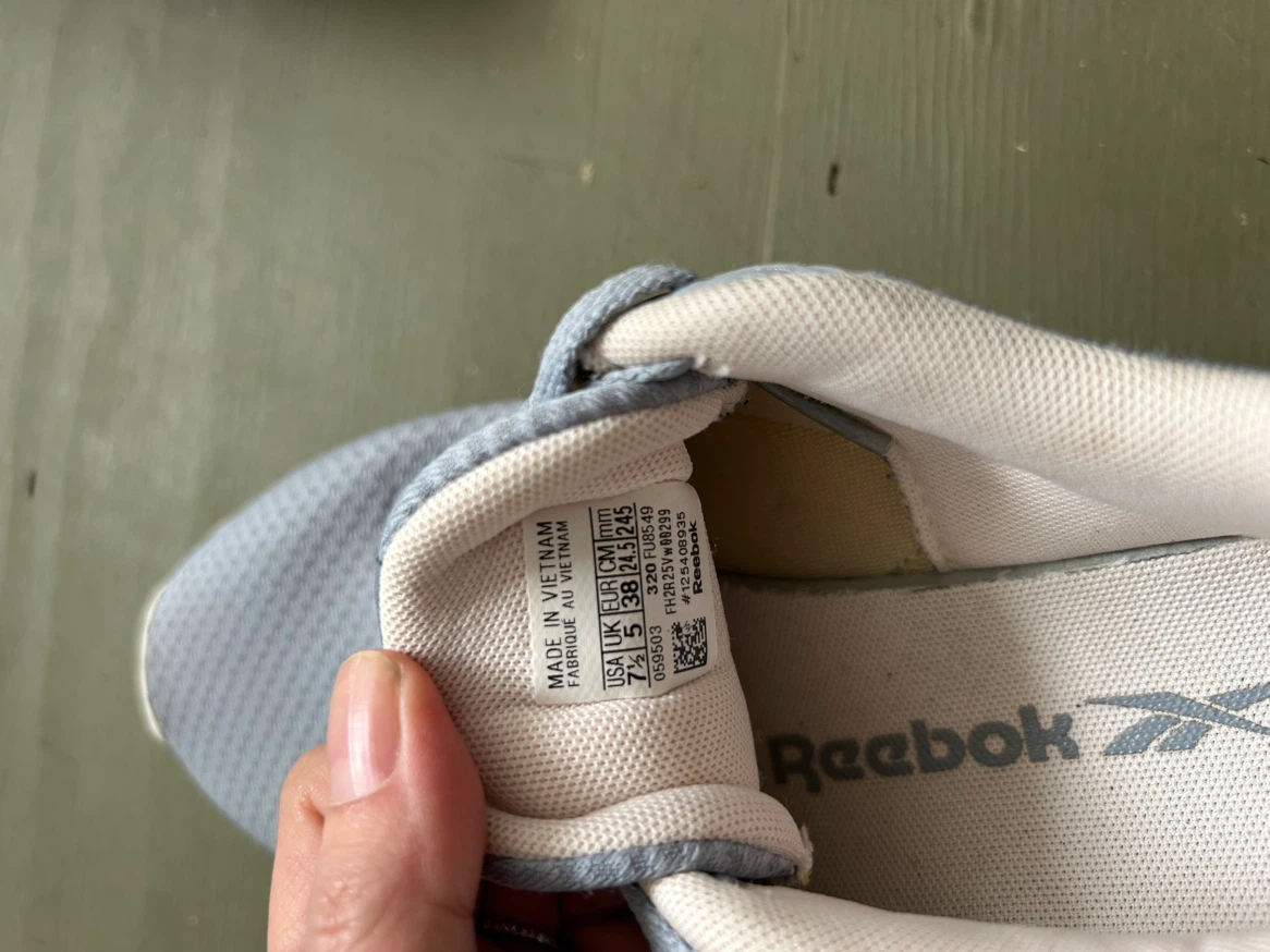 Reebok Women's Grey Running Shoes - Size 7.5 - photo 3