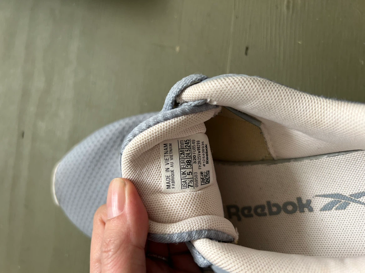 Reebok Women's Grey Running Shoes - Size 7.5 - photo 4