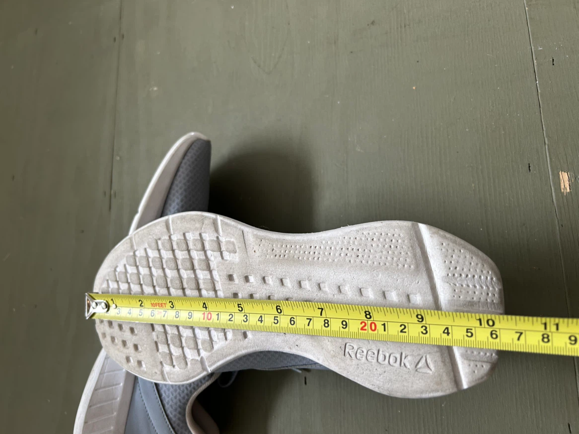 Reebok Women's Grey Running Shoes - Size 7.5 - photo 5