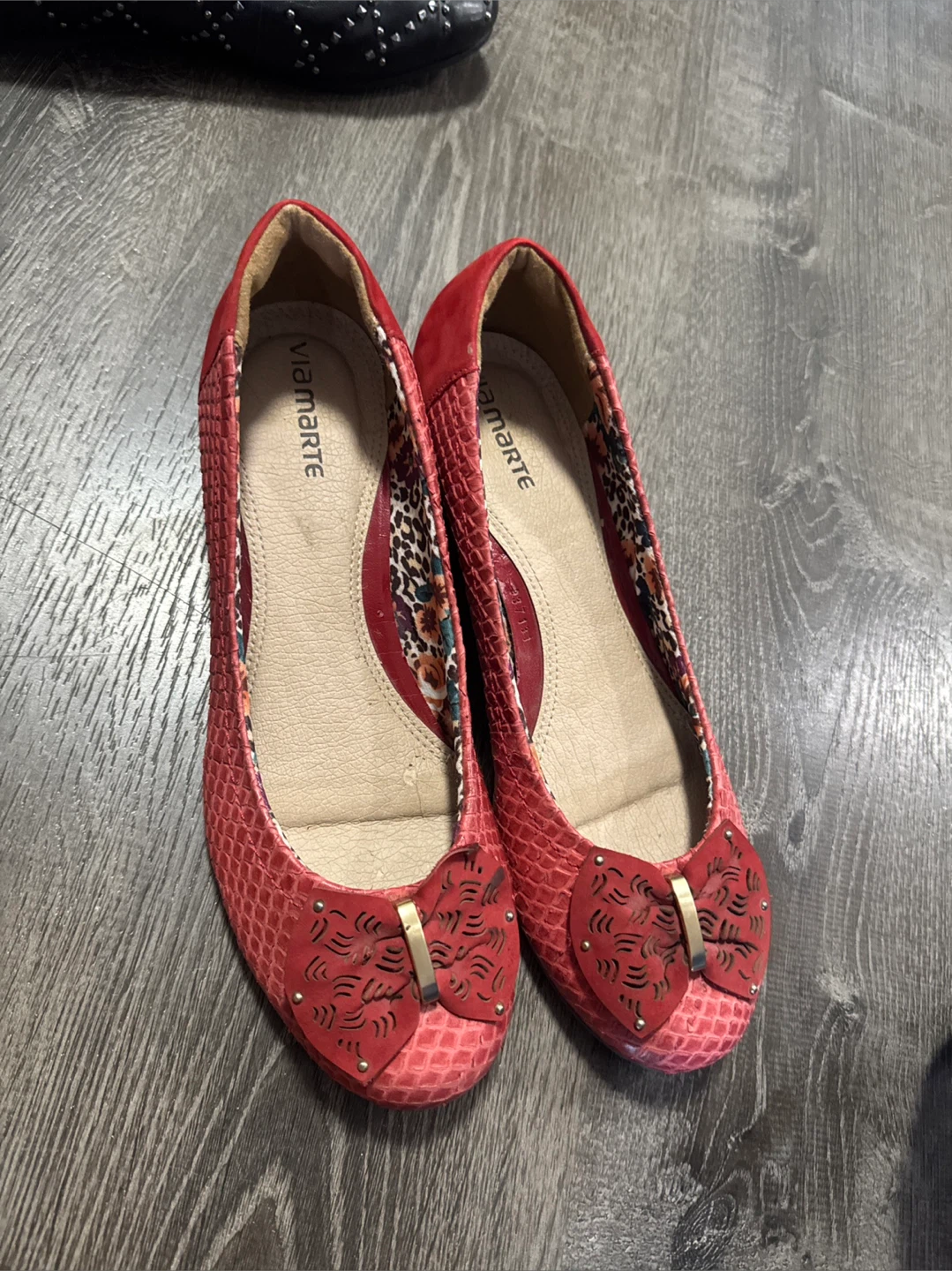Viamarte Red Ballet Flats - Size 10