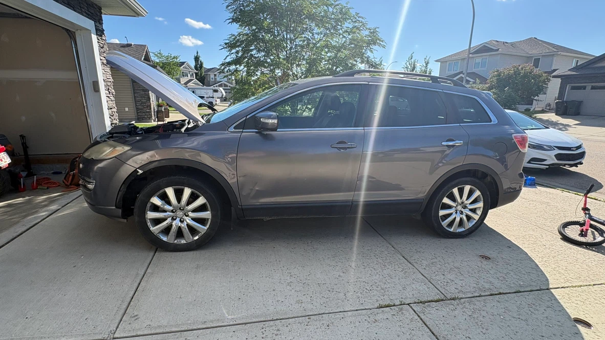 2007 Mazda CX-9 PARTS VEHICLE - photo 2
