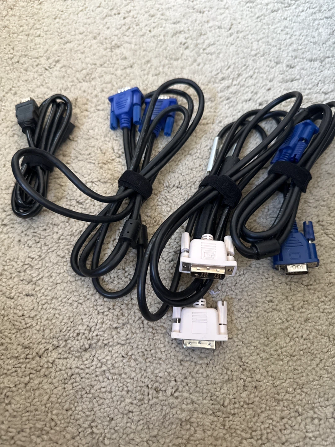 Assorted Video Output Cables