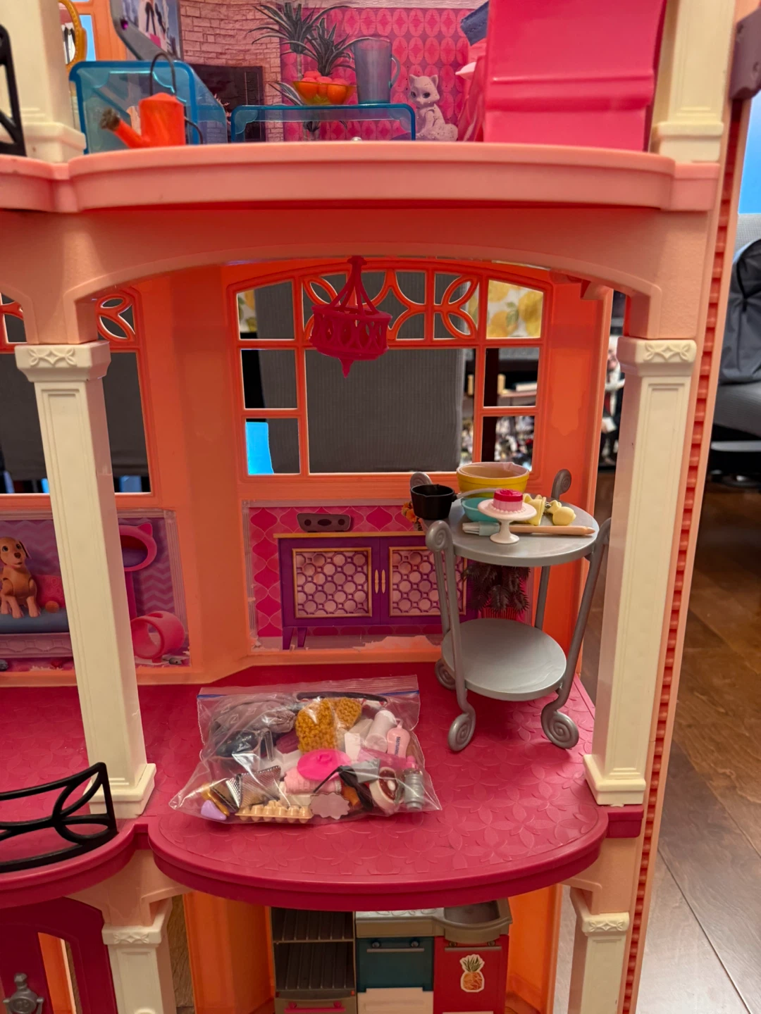 Barbie Dreamhouse Dollhouse with Accessories - photo 4