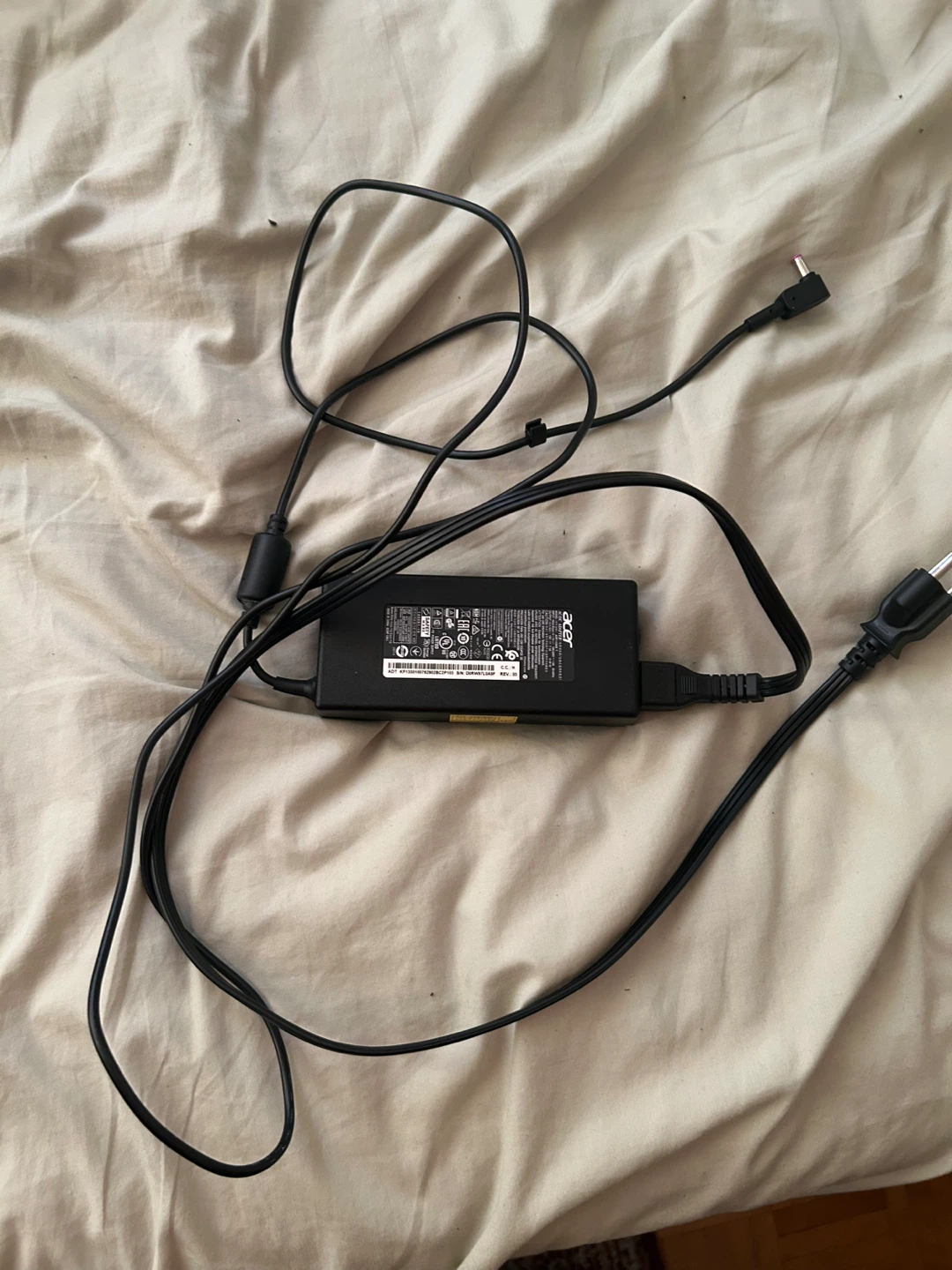 Acer Nitro 5 Laptop (not working) - photo 3