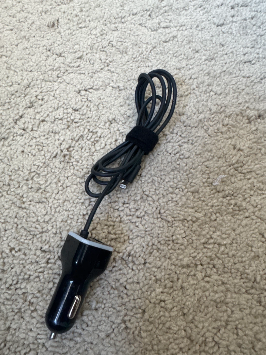 Black Lighting cable Car Charger
