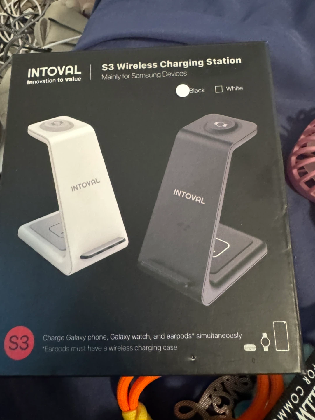 INT OVAL S3 Wireless Charging Station for Samsung Devices