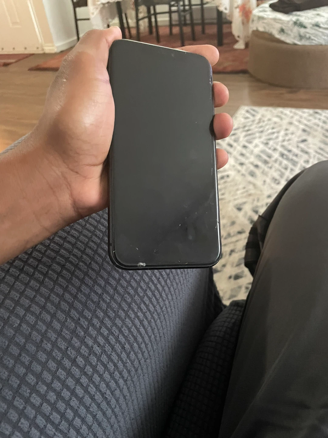 Apple iPhone 11 - Black - photo 2
