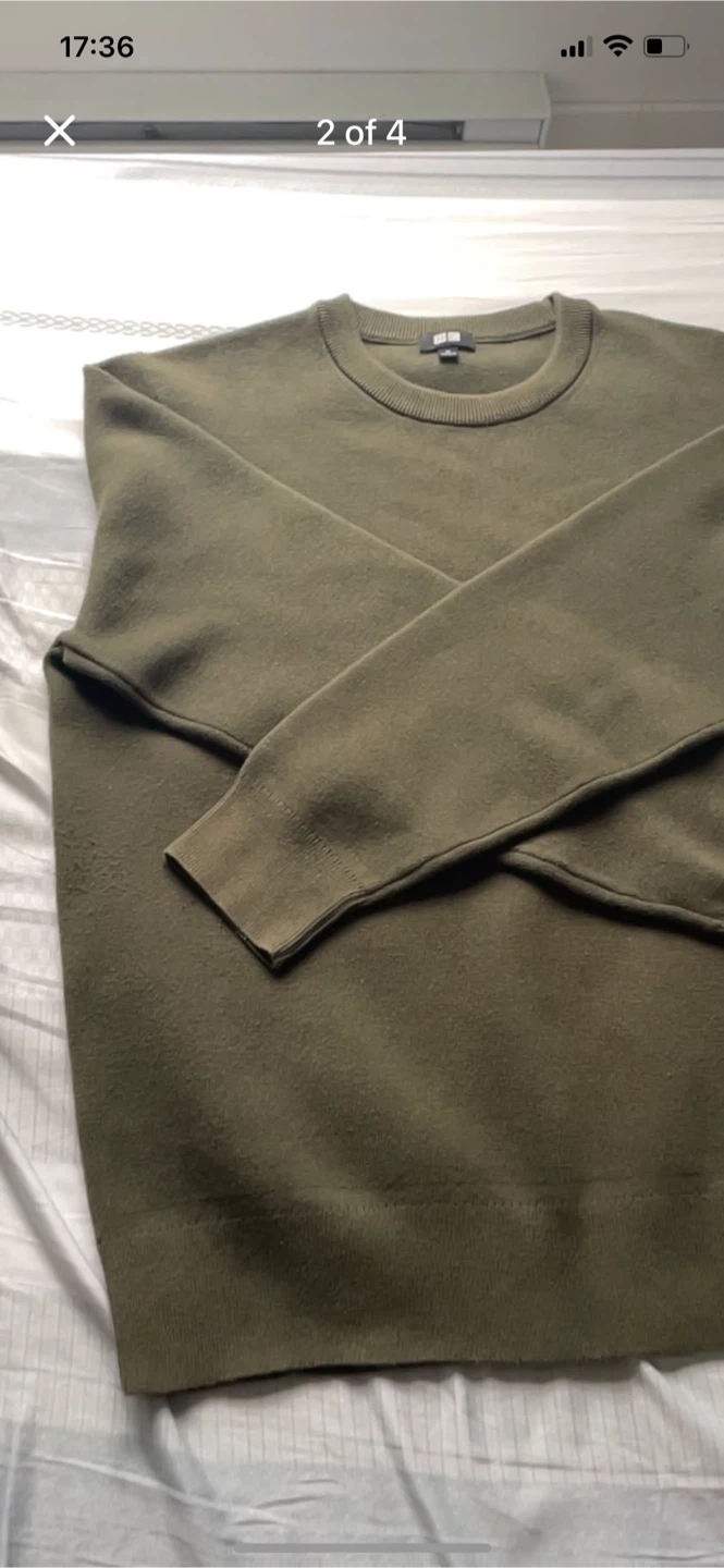 UNIQLO Green Crewneck Sweater - photo 3