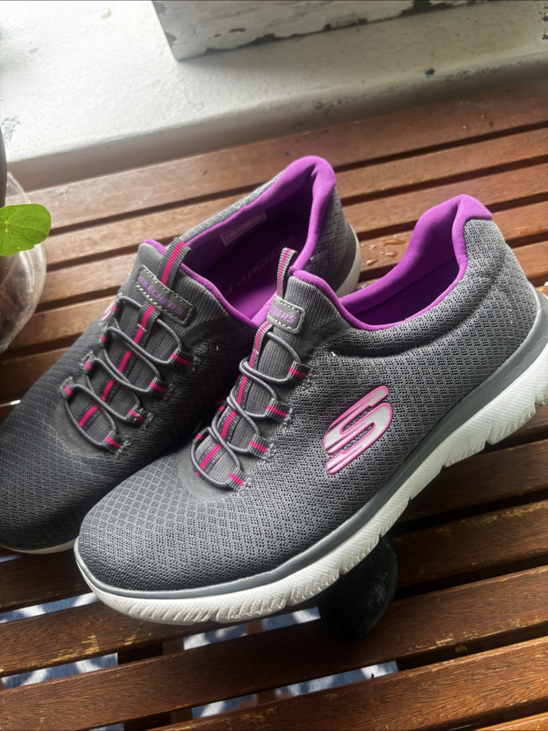 Skechers Women's Grey Pink Athletic Shoes