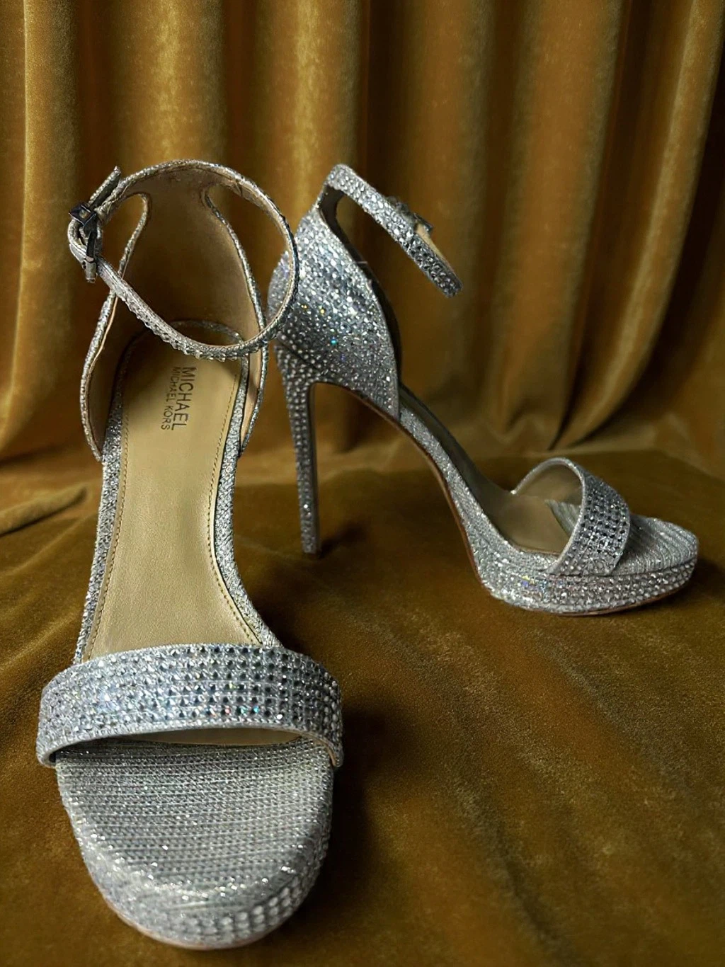 Michael Kors Jordyn Rhinestone heels - photo 4
