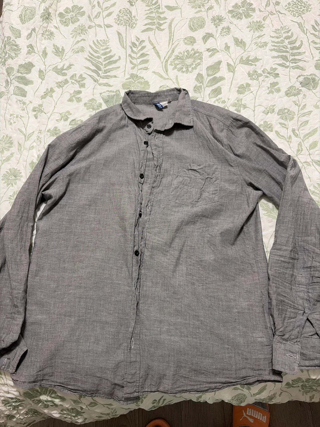 H&M Men's Grey Long Sleeve Button-Up Shirt
