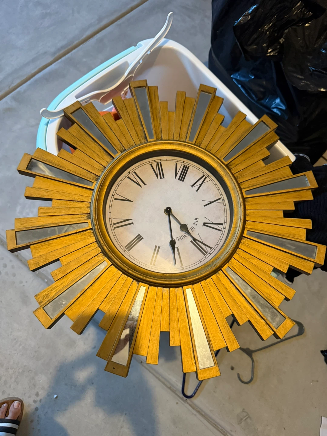 HomeRoots Analog Sunburst Wall Clock