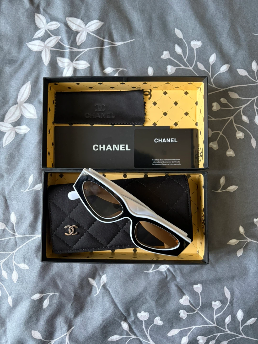 CHANEL Sunglasses-send offers - photo 2